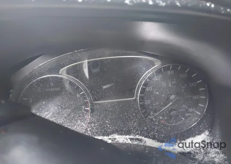 2016 Nissan Pathfinder S z USA, uszkodzony, nr VIN 5N1AR2MNXGC636778